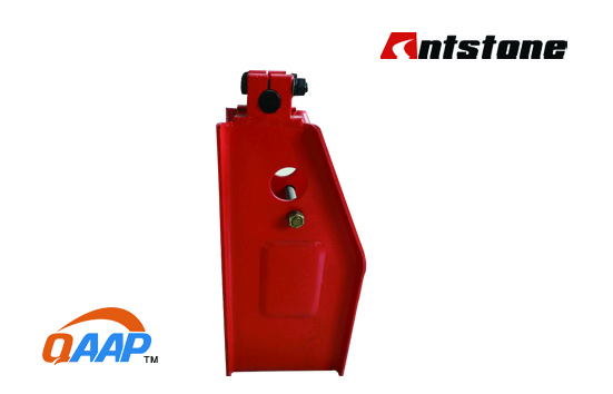 Suspension front hanger